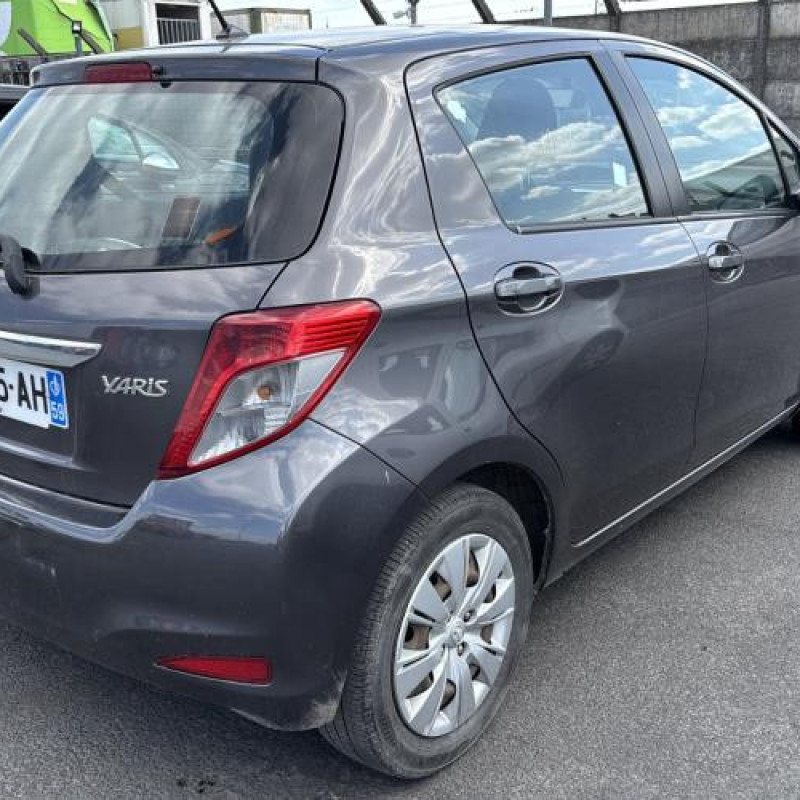 Poignee porte arriere gauche TOYOTA YARIS 3 Photo n°7