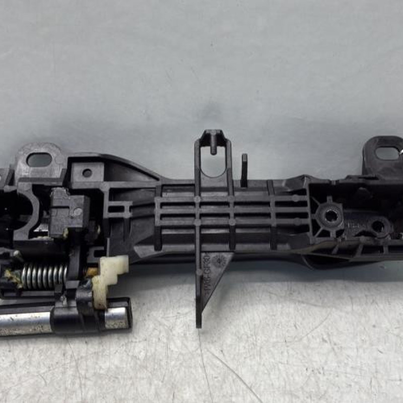 Poignee porte avant droit TOYOTA YARIS 3 Photo n°3