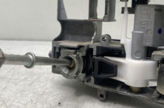 Poignee porte avant gauche CITROEN C3 2