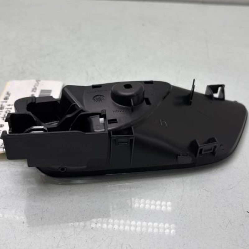 Poignee interieur arriere droit FORD PUMA 2 Photo n°3