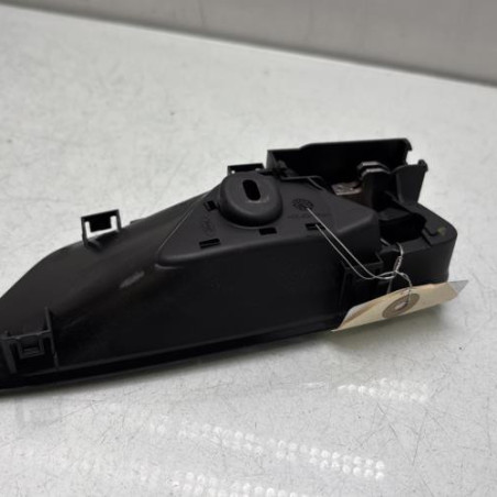 Poignee interieur avant droit FORD PUMA 2