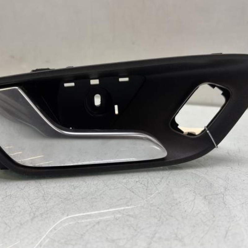 Poignee interieur avant gauche FORD PUMA 2 Photo n°1