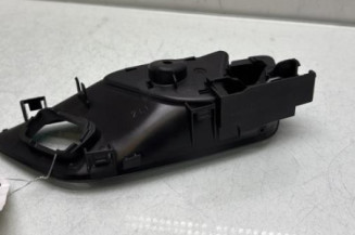 Poignee interieur avant gauche FORD PUMA 2