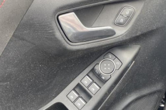 Pivot de moyeu avant gauche FORD PUMA 2