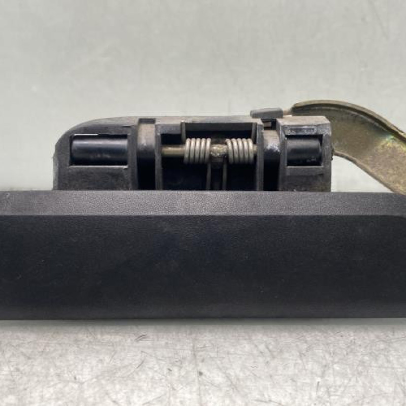 Poignee porte avant gauche PEUGEOT 106 Photo n°1