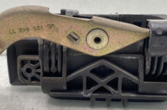 Poignee porte avant gauche PEUGEOT 106