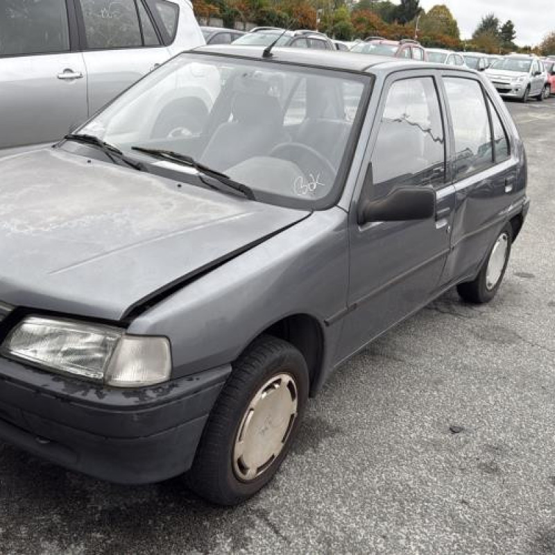 Poignee porte avant gauche PEUGEOT 106 Photo n°6