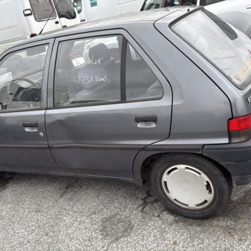 Poignee porte avant gauche PEUGEOT 106 Photo n°12