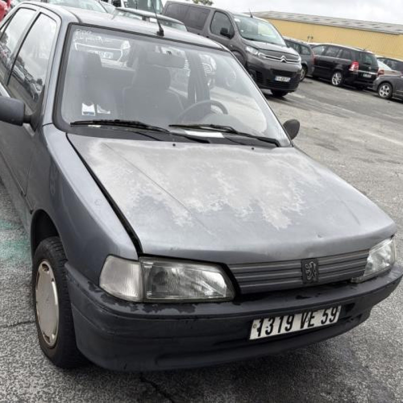 Poignee porte avant gauche PEUGEOT 106 Photo n°13