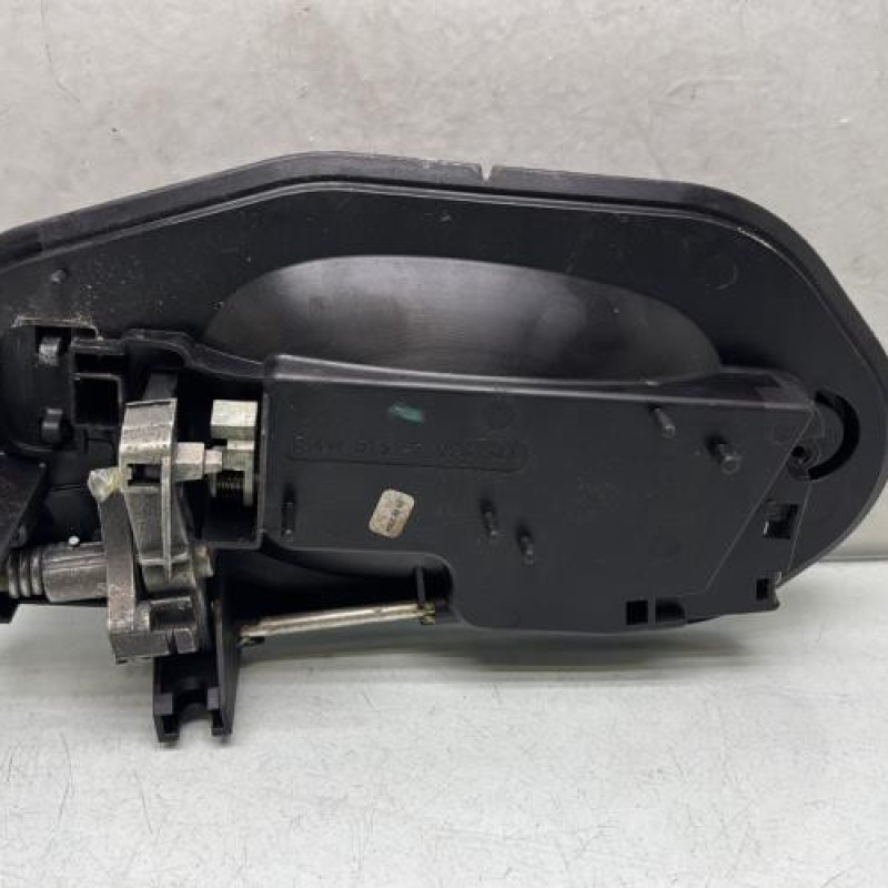 Poignee porte avant droit BMW SERIE 5 E60 Photo n°3