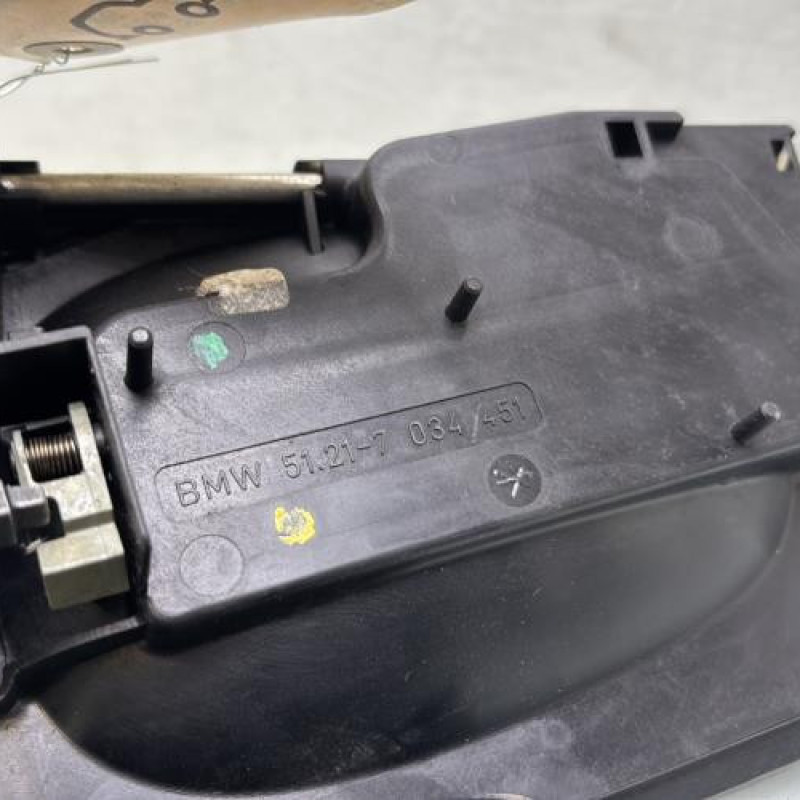 Poignee porte avant gauche BMW SERIE 5 E60 Photo n°3