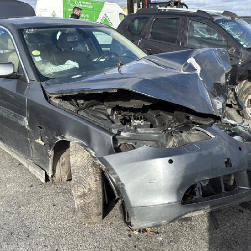 Poignee porte avant gauche BMW SERIE 5 E60 Photo n°6