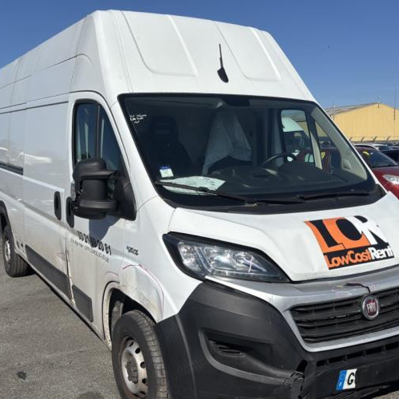 Poignee porte avant droit FIAT DUCATO 3 Photo n°17