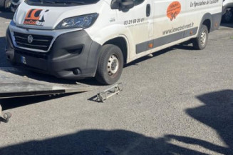 Pivot de moyeu avant droit FIAT DUCATO 3