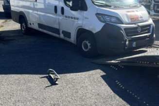 Pivot de moyeu avant droit FIAT DUCATO 3