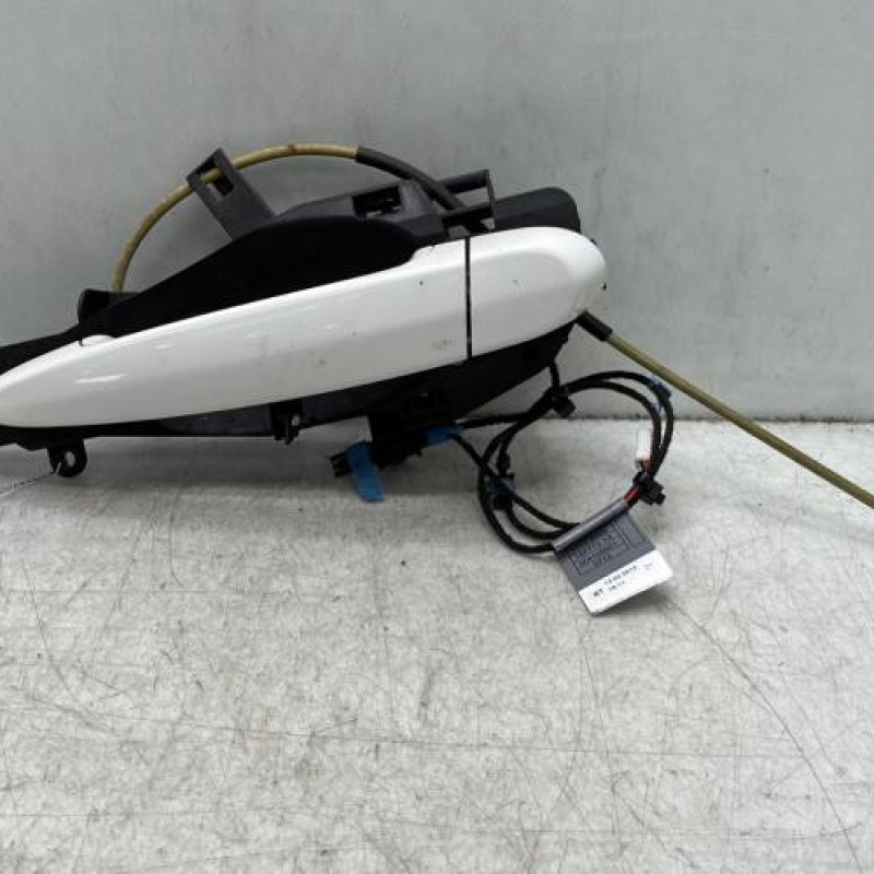 Poignee porte arriere gauche BMW X3 F25 Photo n°1