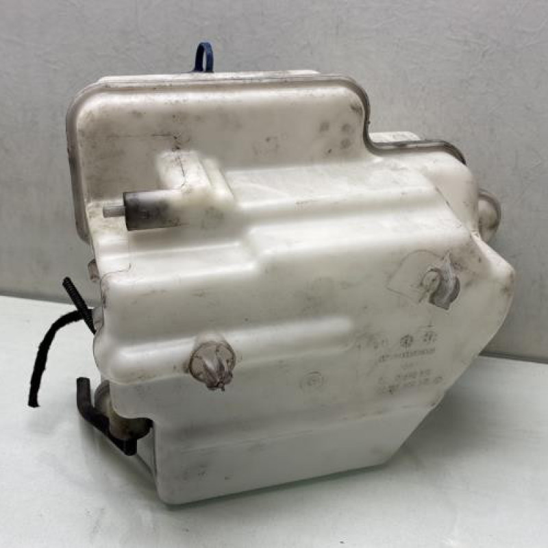 Vase de lave glace MERCEDES CLASSE B 245 Photo n°4