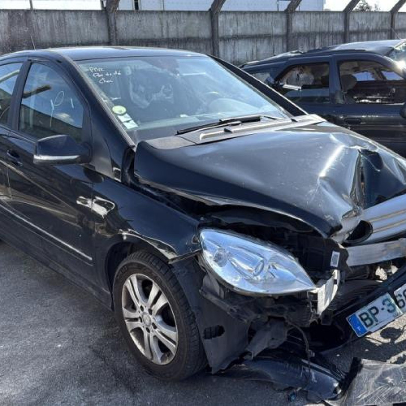 Vase de lave glace MERCEDES CLASSE B 245 Photo n°7