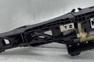 Poignee porte arriere droit RENAULT MEGANE 4