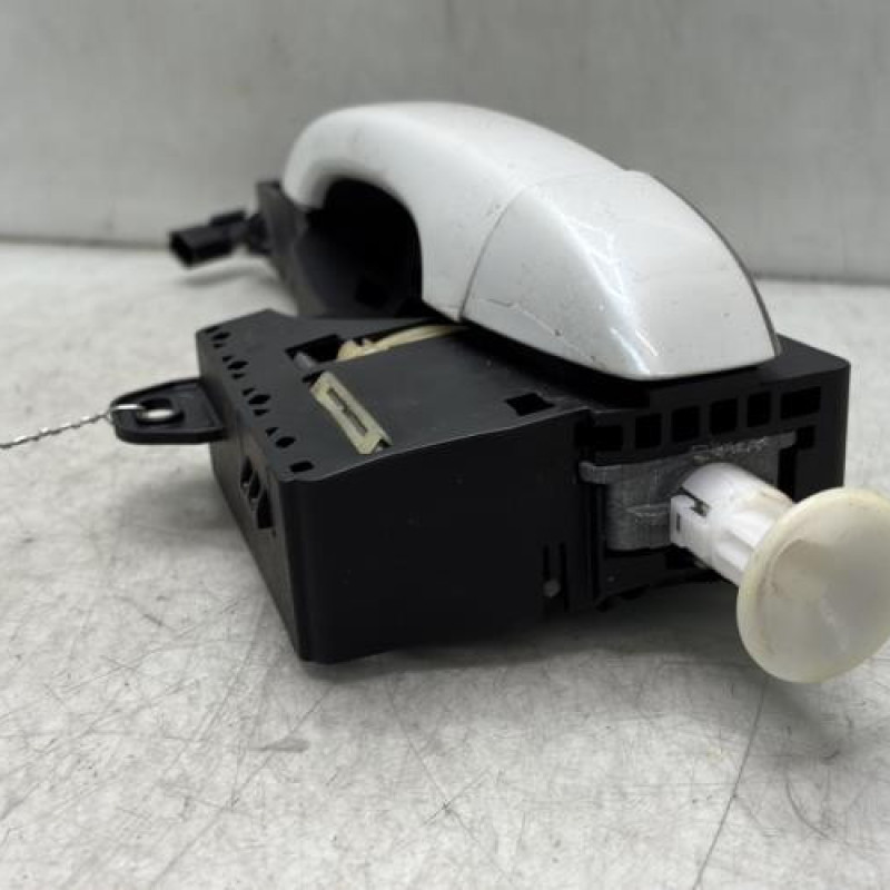 Poignee porte arriere gauche RENAULT MEGANE 4 Photo n°2