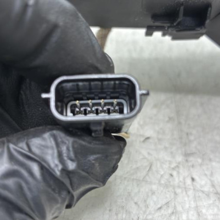 Poignee porte avant gauche RENAULT MEGANE 4