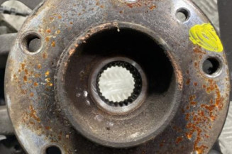 Pivot de moyeu avant gauche RENAULT MEGANE 4