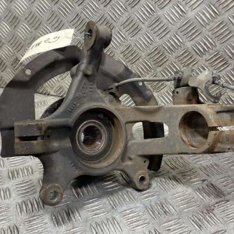 Pivot de moyeu avant gauche RENAULT MEGANE 4 Photo n°3