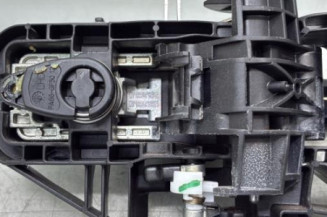 Poignee porte avant gauche FORD FIESTA 7