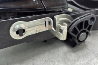 Poignee porte avant gauche FORD FIESTA 7