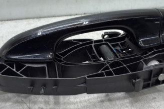 Poignee porte avant gauche FORD FIESTA 7