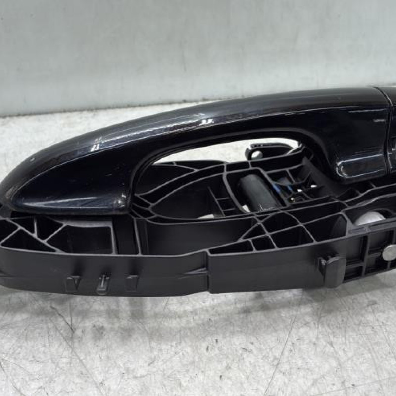 Poignee porte avant gauche FORD FIESTA 7 Photo n°5