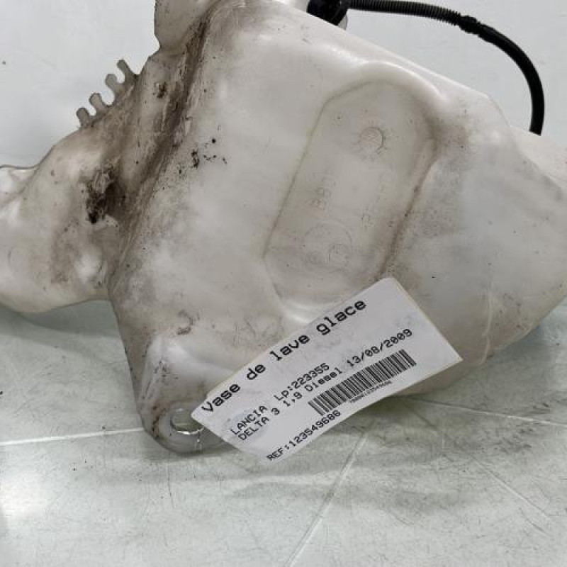 Vase de lave glace LANCIA DELTA 3 Photo n°1