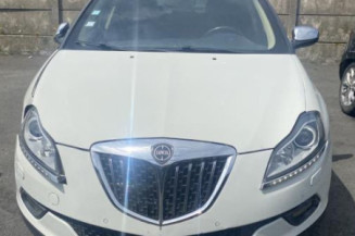 Vase de lave glace LANCIA DELTA 3