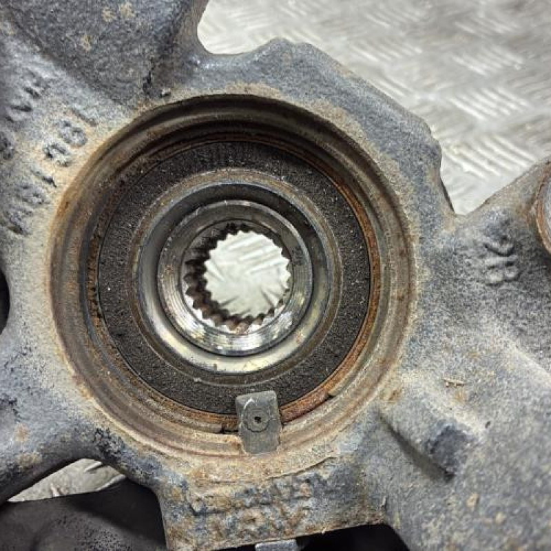 Pivot de moyeu avant droit FIAT 500 2 Photo n°4