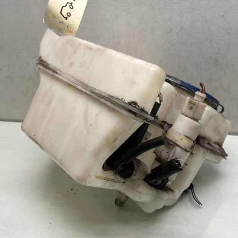 Vase de lave glace MERCEDES CLASSE B 245 Photo n°2