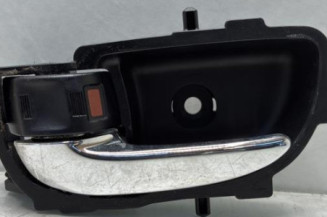 Poignee interieur arriere gauche TOYOTA YARIS 3 Photo n°1