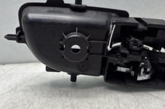 Poignee interieur arriere gauche TOYOTA YARIS 3