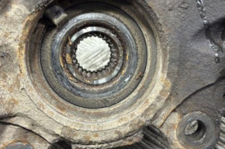 Pivot de moyeu avant droit FIAT DOBLO 2