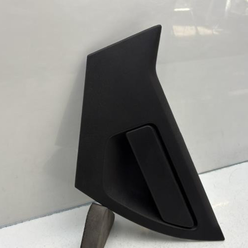 Poignee porte arriere droit NISSAN JUKE 1 Photo n°1