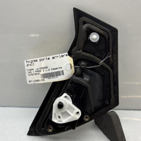 Poignee porte arriere droit NISSAN JUKE 1