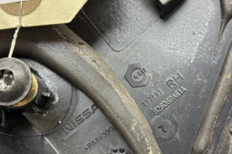 Poignee porte arriere droit NISSAN JUKE 1