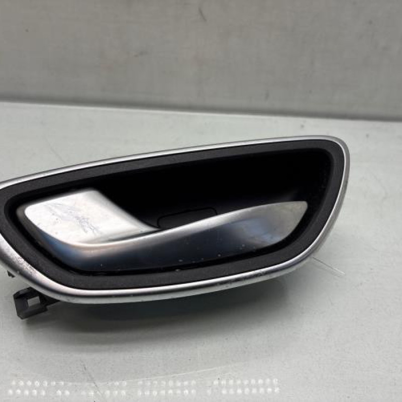 Poignee interieur arriere gauche RENAULT GRAND SCENIC 4 Photo n°1