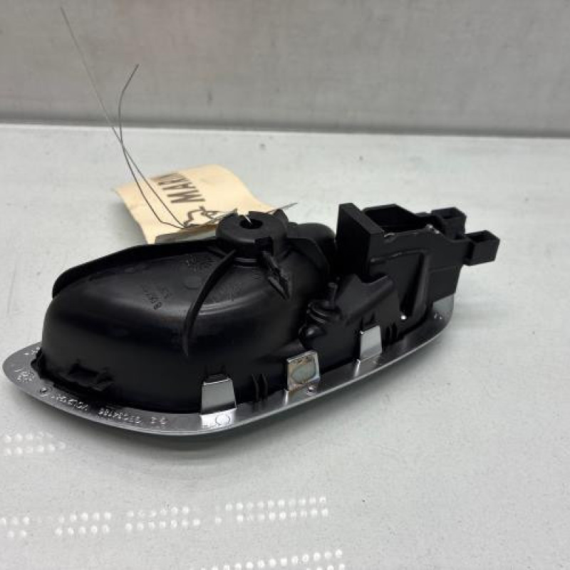 Poignee interieur arriere gauche RENAULT GRAND SCENIC 4 Photo n°3
