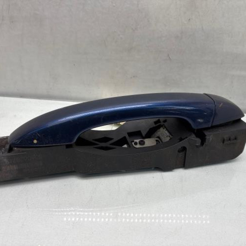 Poignee porte avant droit RENAULT MEGANE 4 Photo n°2