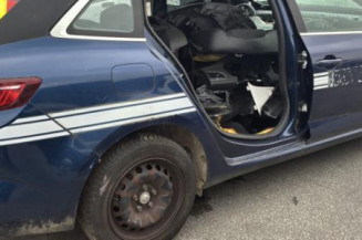 Poignee porte avant gauche RENAULT MEGANE 4