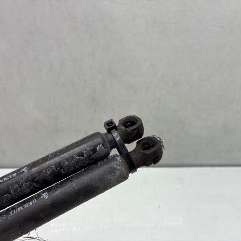 Verin de capot RENAULT MEGANE 4 Photo n°4