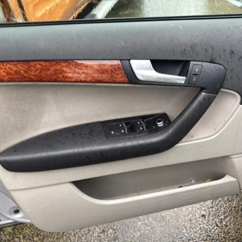 Vase de lave glace AUDI A3 2 Photo n°13