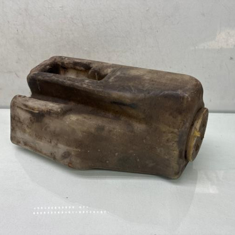 Vase de lave glace MERCEDES 200 W123 Photo n°2