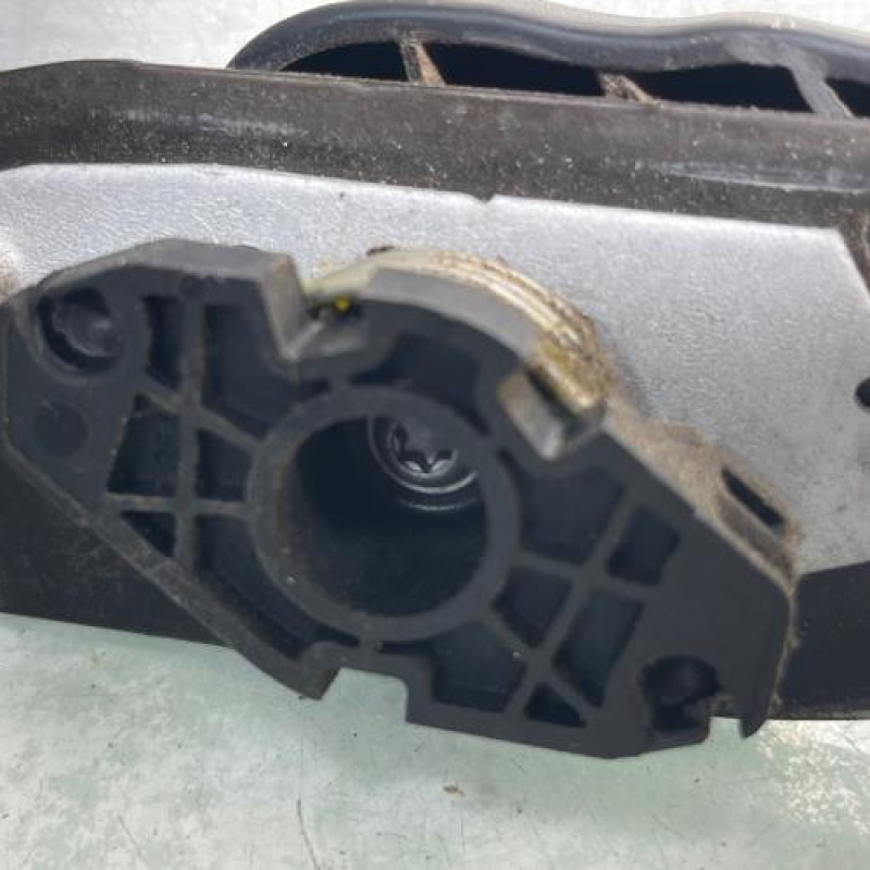 Poignee interieur porte de coffre gauche RENAULT MASTER 3 Photo n°3