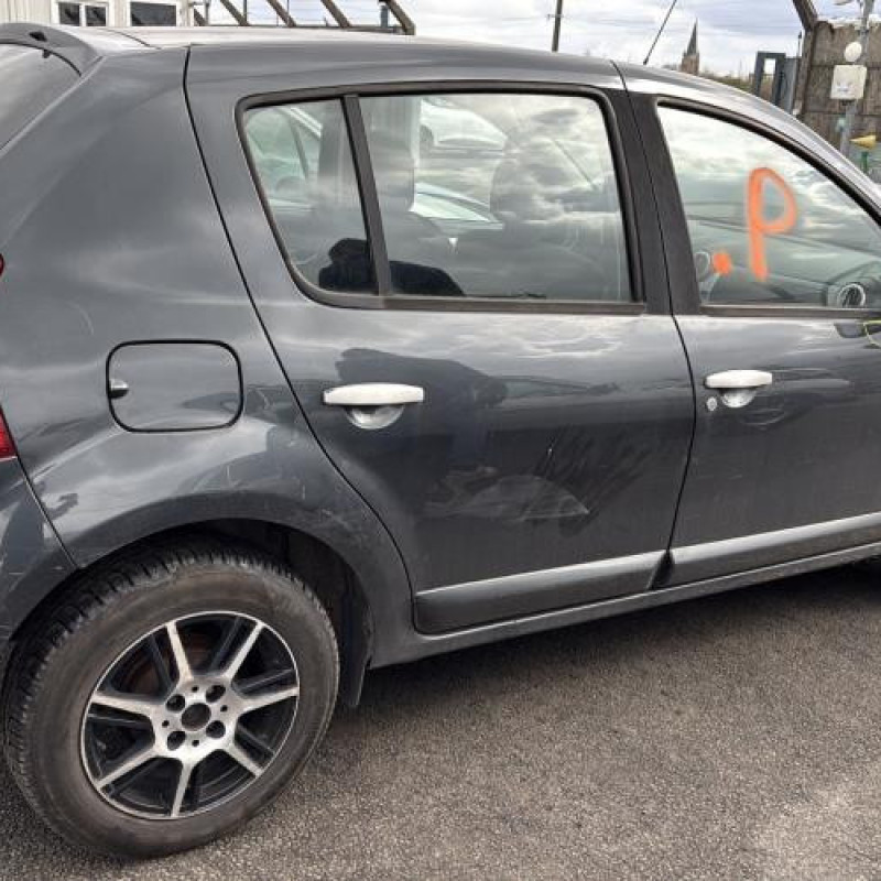 Poignee porte arriere droit DACIA SANDERO 1 Photo n°9